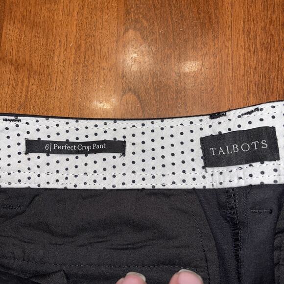 Talbots NWT Solid BlackPerfect Crop Pant Slim Leg Flat Front Size 6 - 25" Inseam - Picture 3 of 7